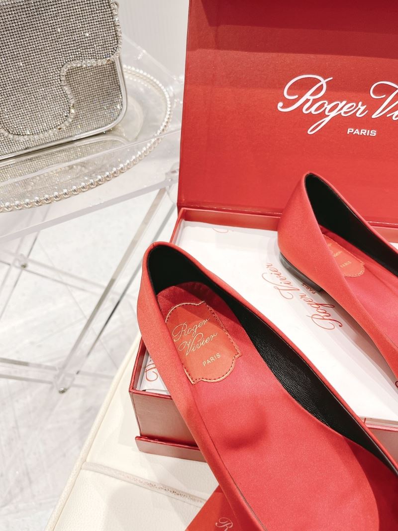 Roger Vivier flat shoes